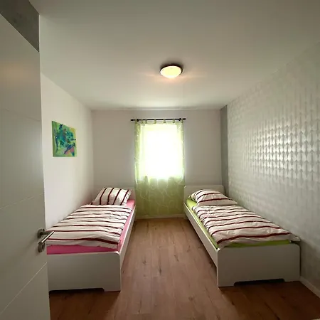 Naturnahe In A Apartment